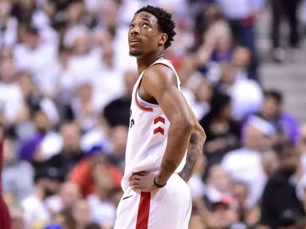 两支球队早 两支球队早