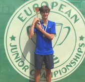 球员迈出了 球员迈出了