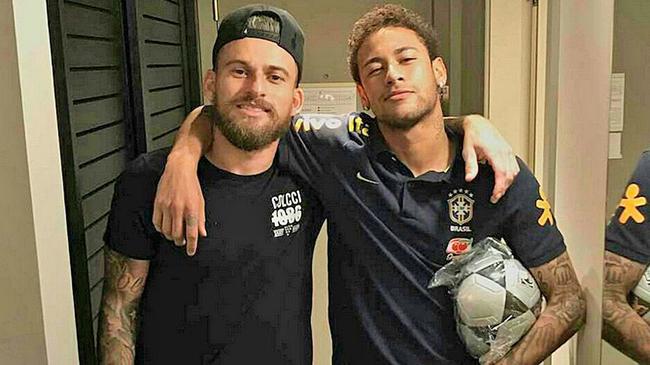 中如有神助 中如有神助